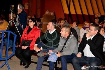 Pasacalles y pregón en el arranque de las fiestas de San José de Las Longueras (Foto Antonio Alí)